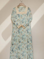 Load image into Gallery viewer, Buttoned Sleeve M002 - Blue Golden Leaves