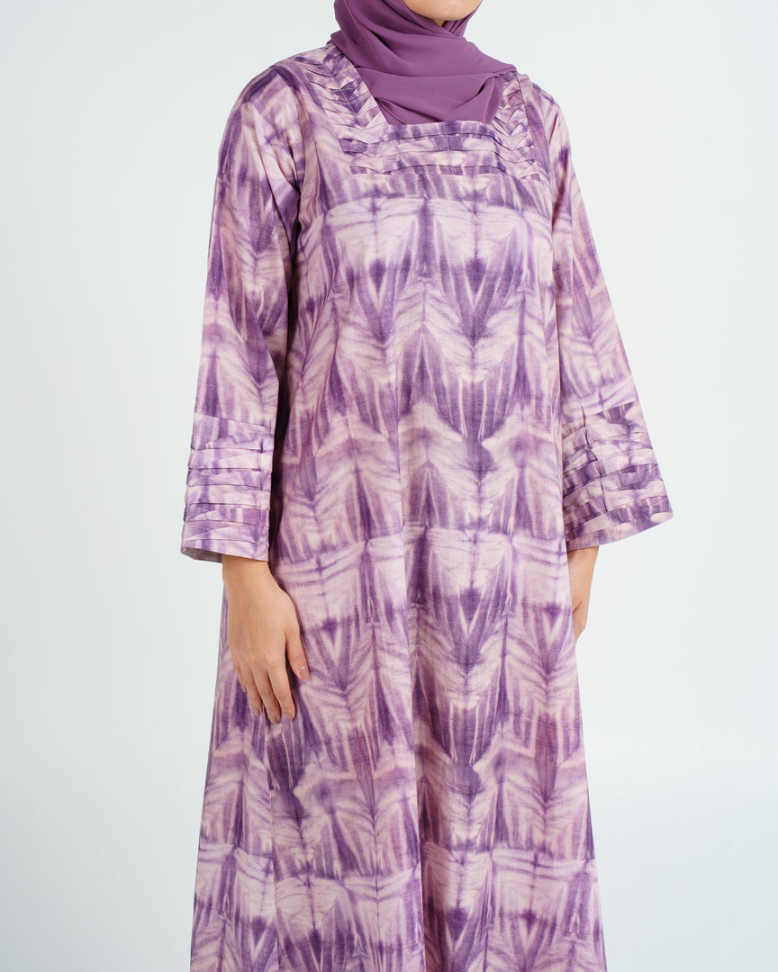 Indian Cotton Small Twisted Pleats - Lavender Tie-Die