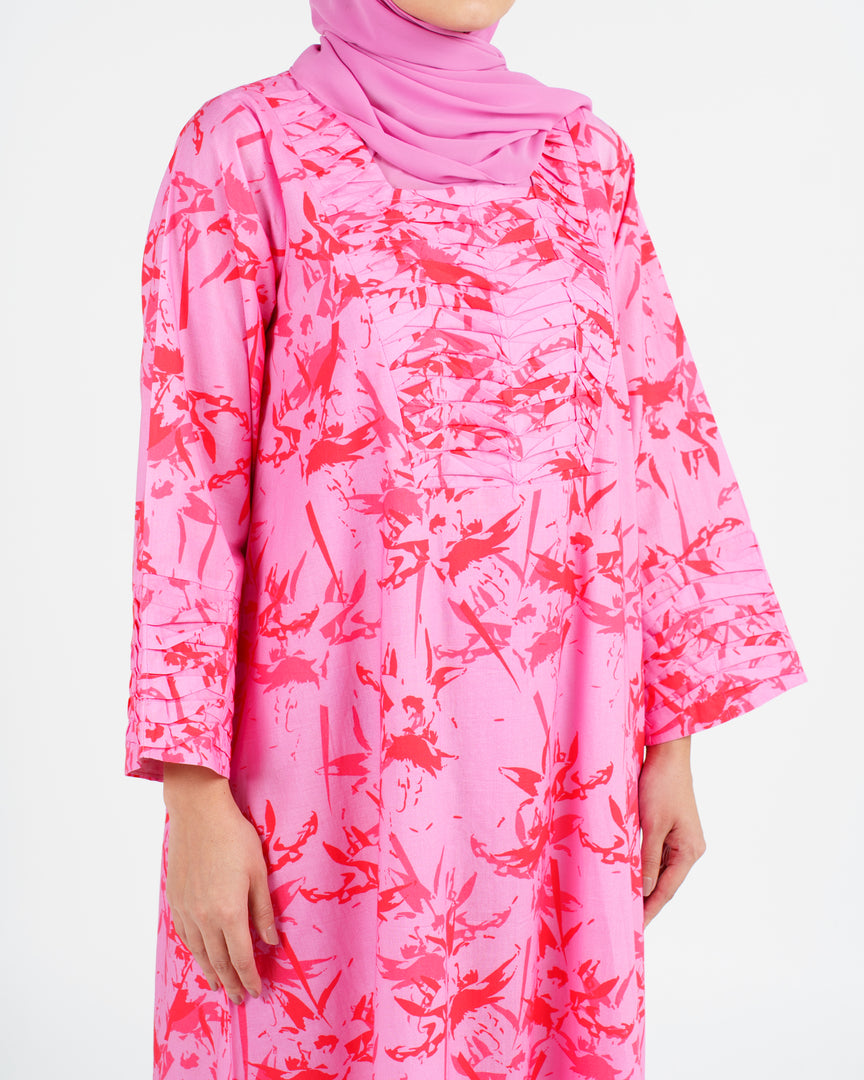 Indian Cotton Large Twisted Pleats - Vivid Pink & Red