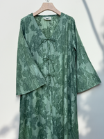 Load image into Gallery viewer, Triple Ribbons  jalabiya M001 - Viscose Jacquard Green 2
